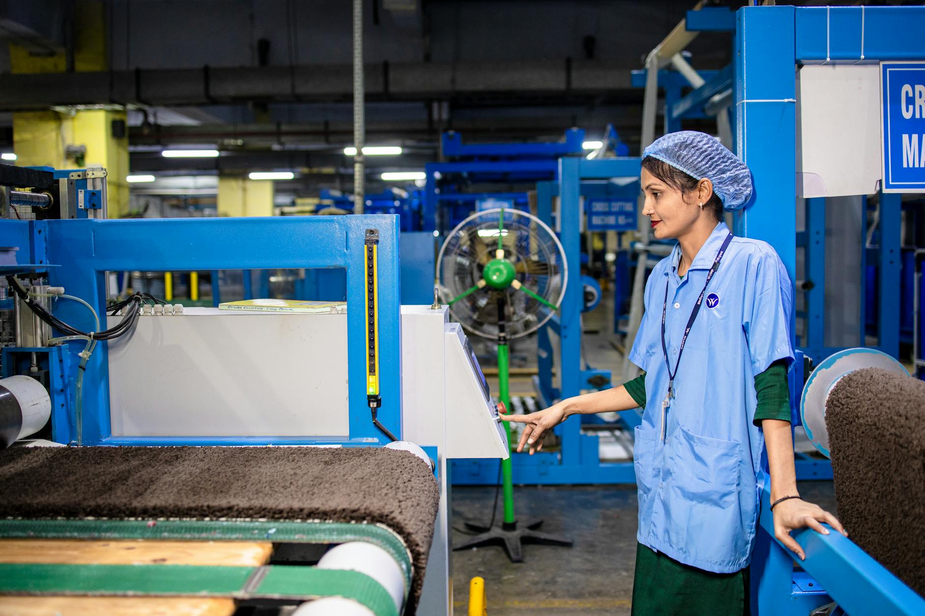 Indonesia Rilis Standar ESG untuk Perizinan Industri Manufaktur